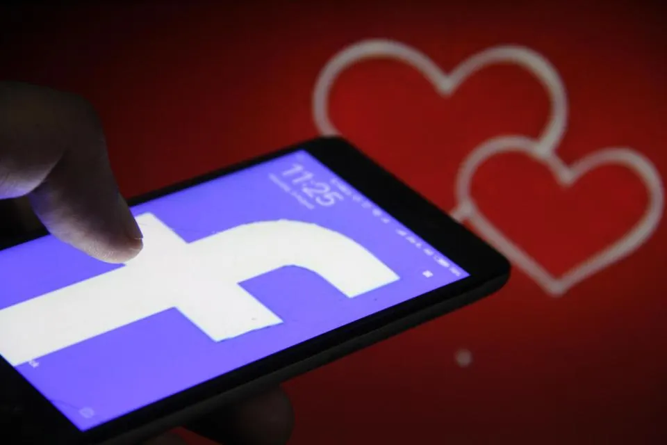 Managing Your Facebook Dating Activity