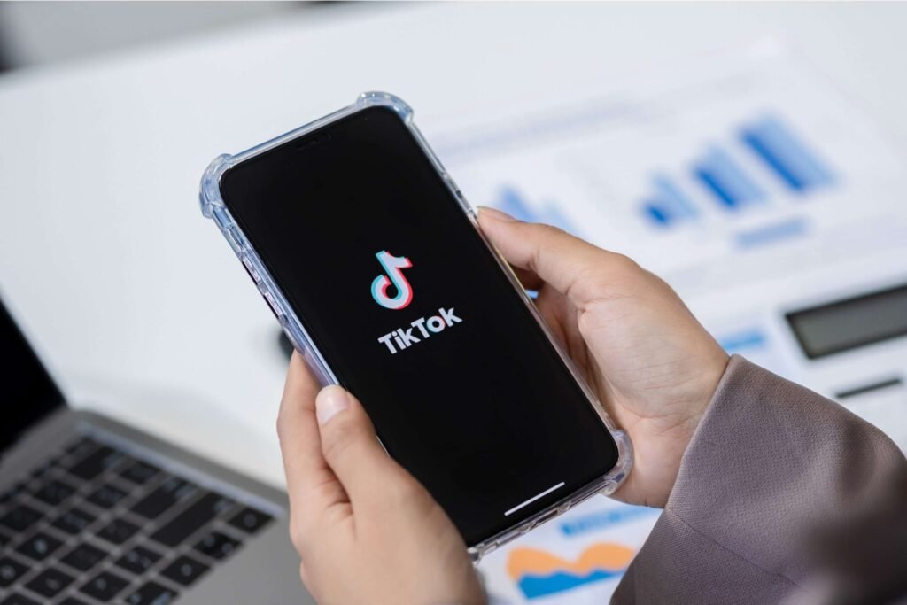 TikTok Business Account Cost Vs. Personal Account Expenses